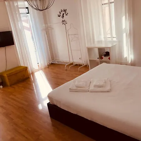 Rooms4all 게스트하우스 리스본