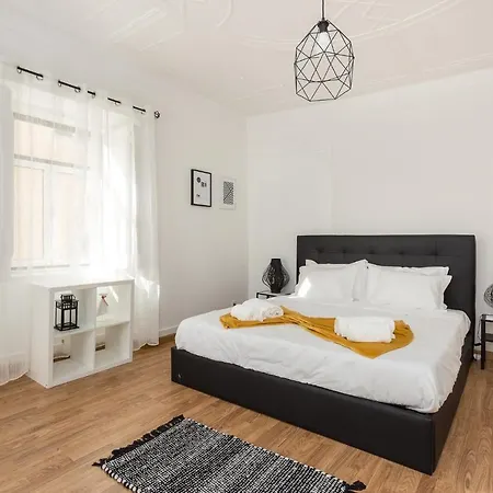 Rooms4all Penzion Lisboa