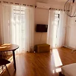 Rooms4all